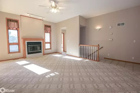 628 T Ave, Nevada, IA 50201 photo 3