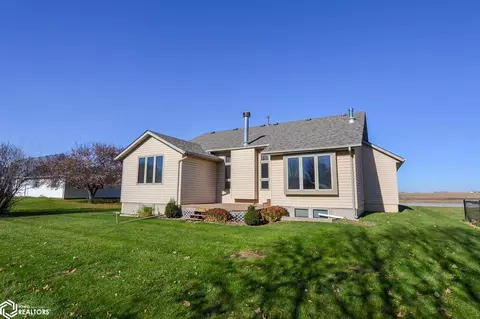 628 T Ave, Nevada, IA 50201 photo 22