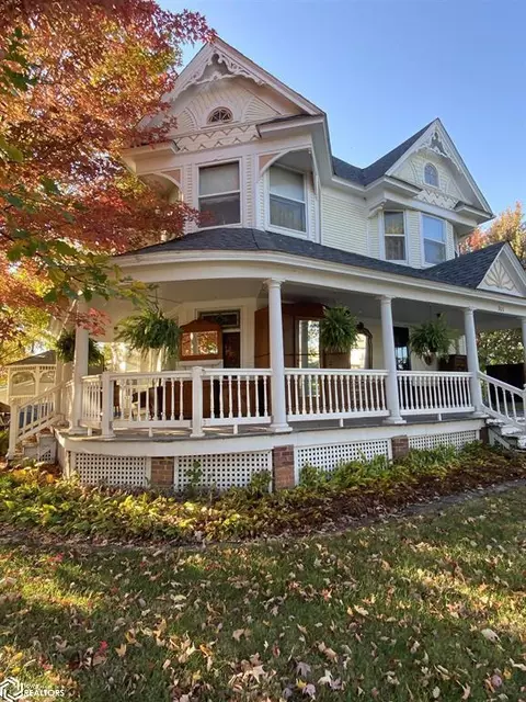 101 N Main, Blakesburg, IA 52536