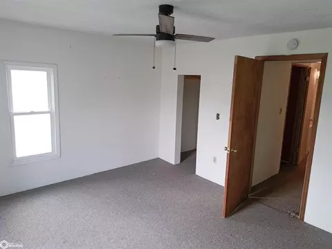 209 2nd St SW, Hampton, IA 50441 photo 16
