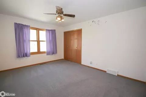 741 16th St, Nevada, IA 50201 photo 11