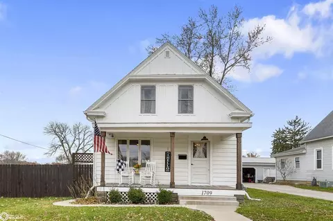 1709 Agency St, Burlington, IA 52601