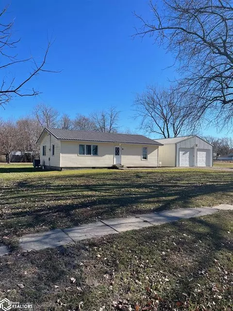 303 N Green St, Allerton, IA 50008