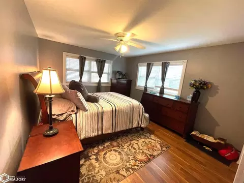 Bedroom - 817 W Maple St, Centerville, IA 52544 photo 3 of 7