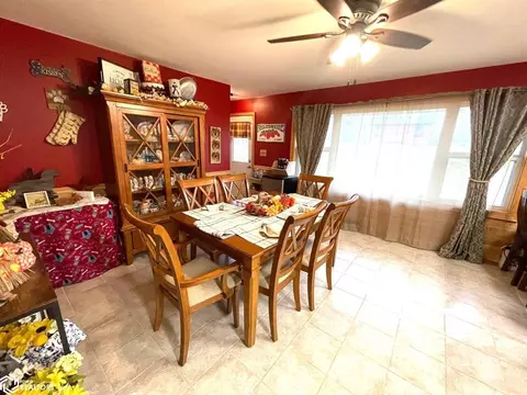 Dining - 817 W Maple St, Centerville, IA 52544 photo 3 of 3