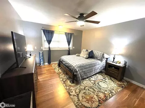 Bedroom - 817 W Maple St, Centerville, IA 52544 photo 1 of 7