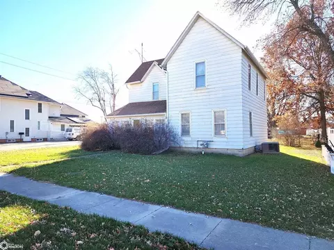 408 W Jackson St, Corydon, IA 50060