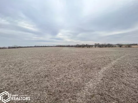 114725 Highland Center Rd, Ottumwa, IA 52501