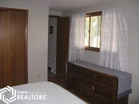Bedroom - 1402 Highway 169, Bode, IA 50519 photo 1 of 6