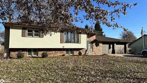 308 S Washington St, New Sharon, IA 50207