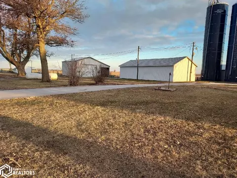 Exterior - 2428 Eagle Ave, Creston, IA 50801 photo 5 of 11
