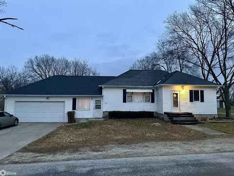 607 Hills Ave, Churdan, IA 50050
