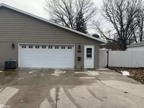 304 2nd Ave S, Humboldt, IA 50548