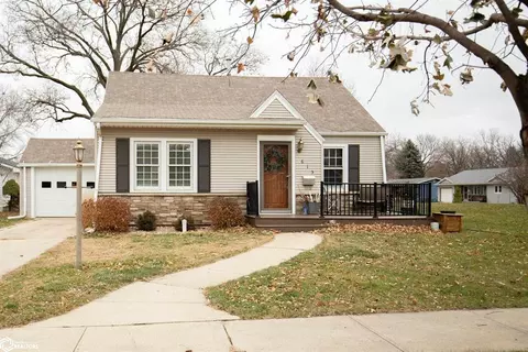 615 E Oak St, Algona, IA 50511