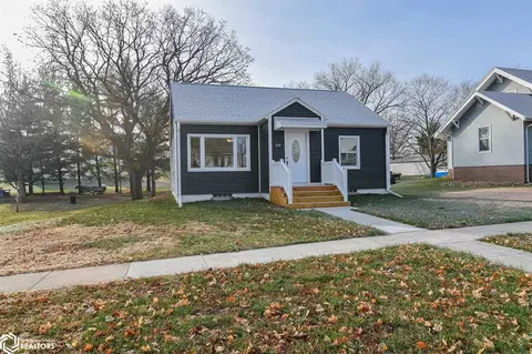 214 4th Streeet, Gladbrook, IA 50635