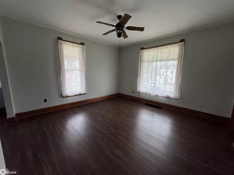 1271 Broadway St, Hamilton, IL 62341 photo 5
