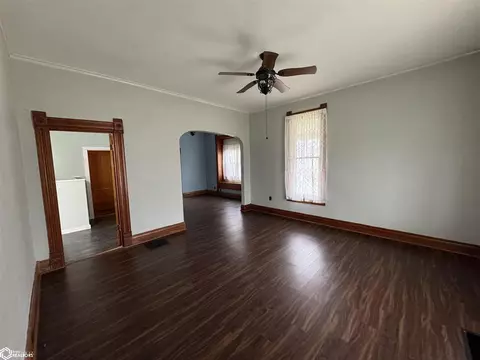 1271 Broadway St, Hamilton, IL 62341 photo 4