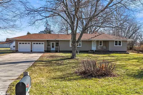 210 N Gear Ave, West Burlington, IA 52655