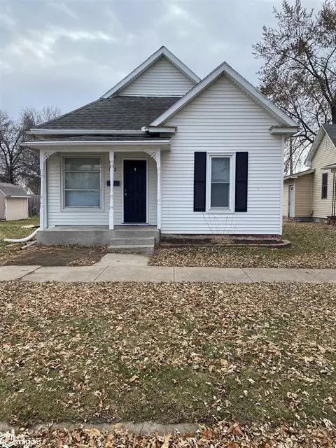 102 W Joy St, Red Oak, IA 51566