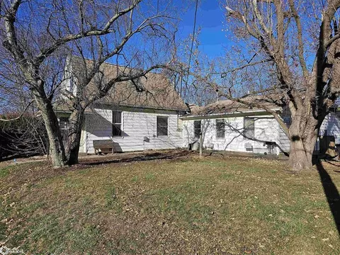 504 W Main St, New London, IA 52645