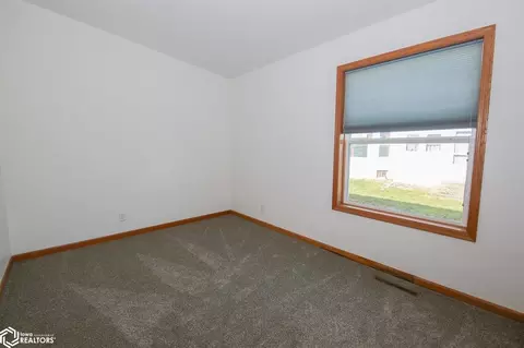 709 5th St, Colo, IA 50056 photo 8