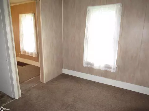 Bedroom - 461 Main St, Hamilton, IL 62341 photo 1 of 4