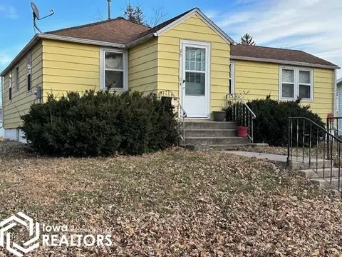 305 3rd St, Livermore, IA 50558