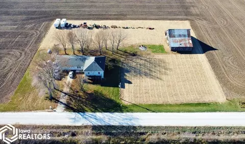15293 55th Ave, Burlington, IA 52601