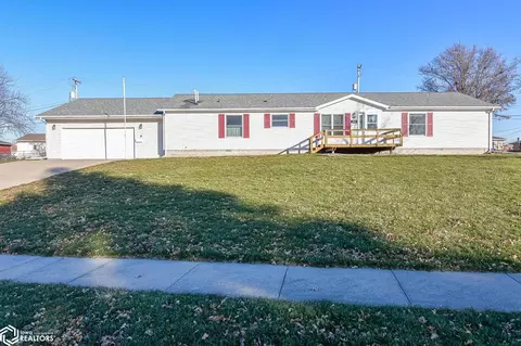 103 Santa Barbara Dr, Marshalltown, IA 50158