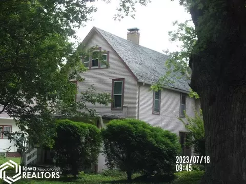 406 Oak St, Atlantic, IA 50022