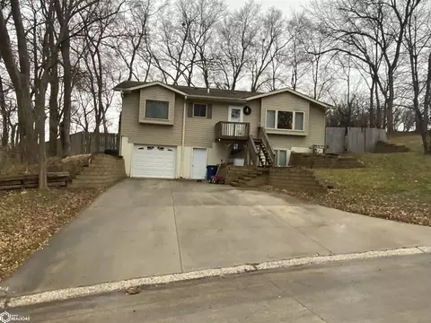 129 Morningview St, Denison, IA 51442
