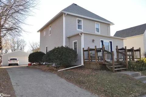 108 Carroll St, Carroll, IA 51401