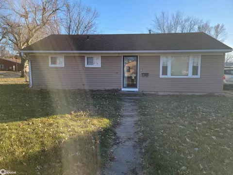 506 Sunset Ave, Red Oak, IA 51566