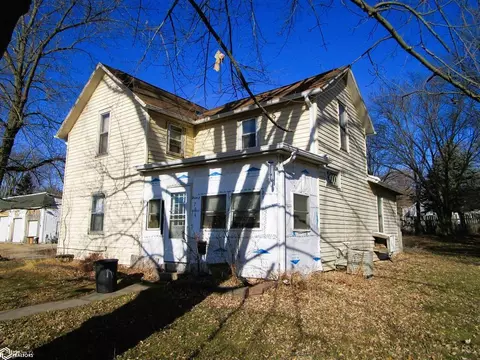 704 Henderson St, Iowa Falls, IA 50126