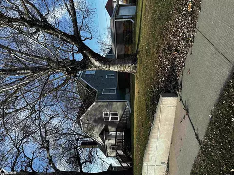 509 Montezuma St, Malcom, IA 50157 photo 2