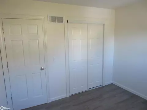 Bedroom - 1620 Pine St, Hamilton, IL 62341 photo 2 of 3