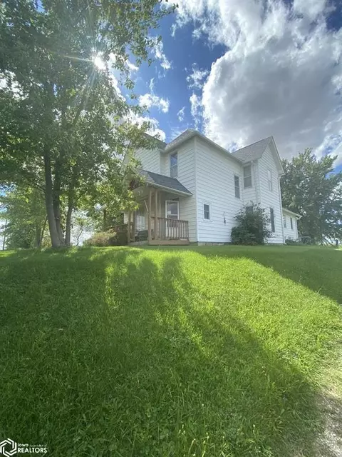 21295 Us Highway 61, Mediapolis, IA 52637