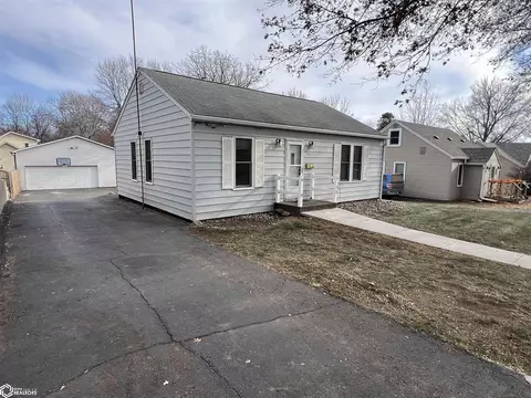 729 7th Ave, Coon Rapids, IA 50058