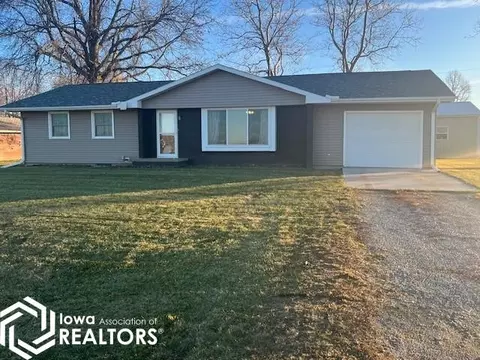 908 W North, Moravia, IA 52571