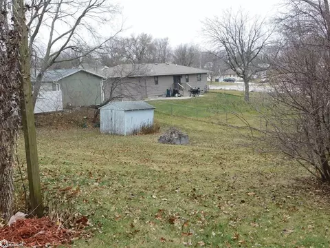 406 E Washington St, Monroe, IA 50170 photo 25