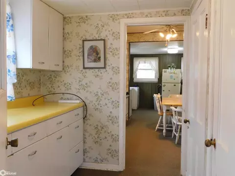 406 E Washington St, Monroe, IA 50170 photo 19