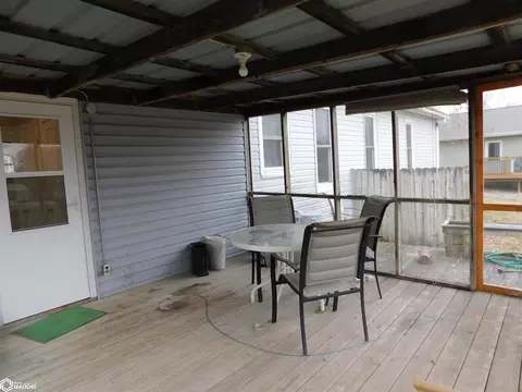 406 E Washington St, Monroe, IA 50170 photo 20