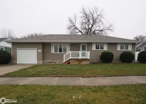 1120 Nancy Ln, Webster City, IA 50595