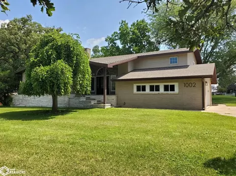 1002 Oak Park Blvd, Denison, IA 51442