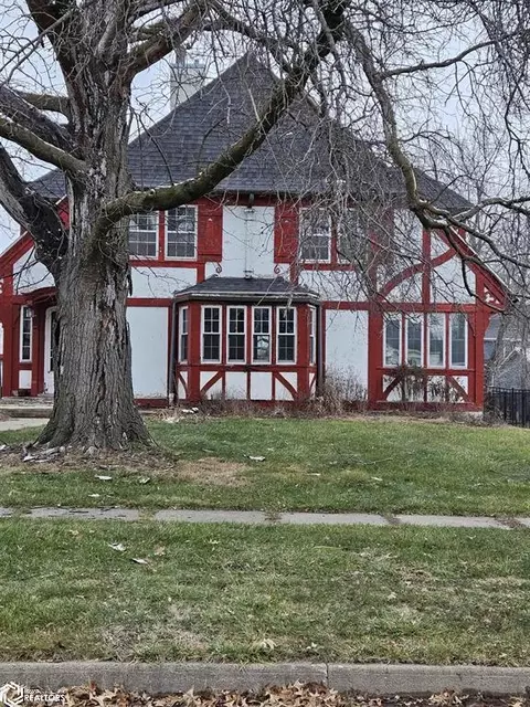 175 Vogel, Ottumwa, IA 52501