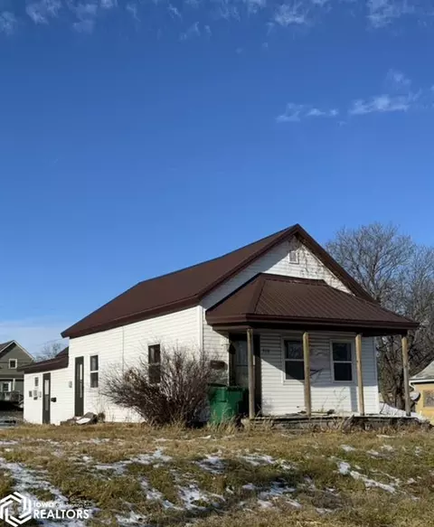 310 North St, Creston, IA 50801