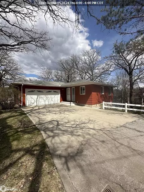 400 Foster Blvd, Iowa Falls, IA 50126