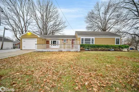 5712 Forest Ave, Des Moines, IA 50311