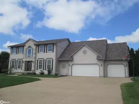 1015 Cantebury Dr, Burlington, IA 52601