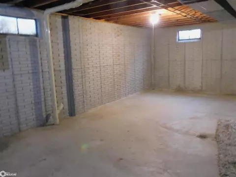 Exterior - 930 Ridge Rd, Denison, IA 51442 photo 2 of 3